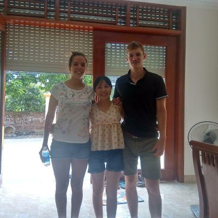 Linh Linh Homestay Нин Бин Екстериор снимка