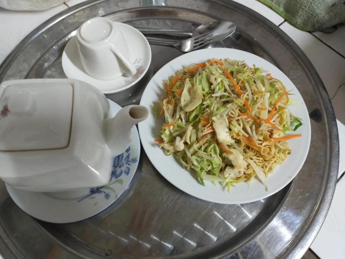Linh Linh Homestay Нин Бин Екстериор снимка