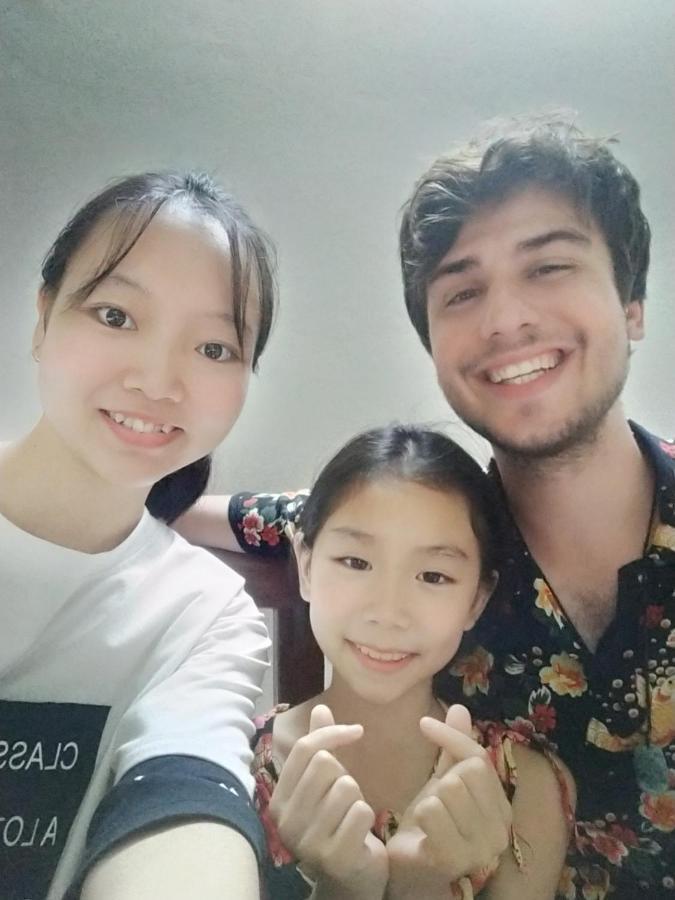 Linh Linh Homestay Нин Бин Екстериор снимка